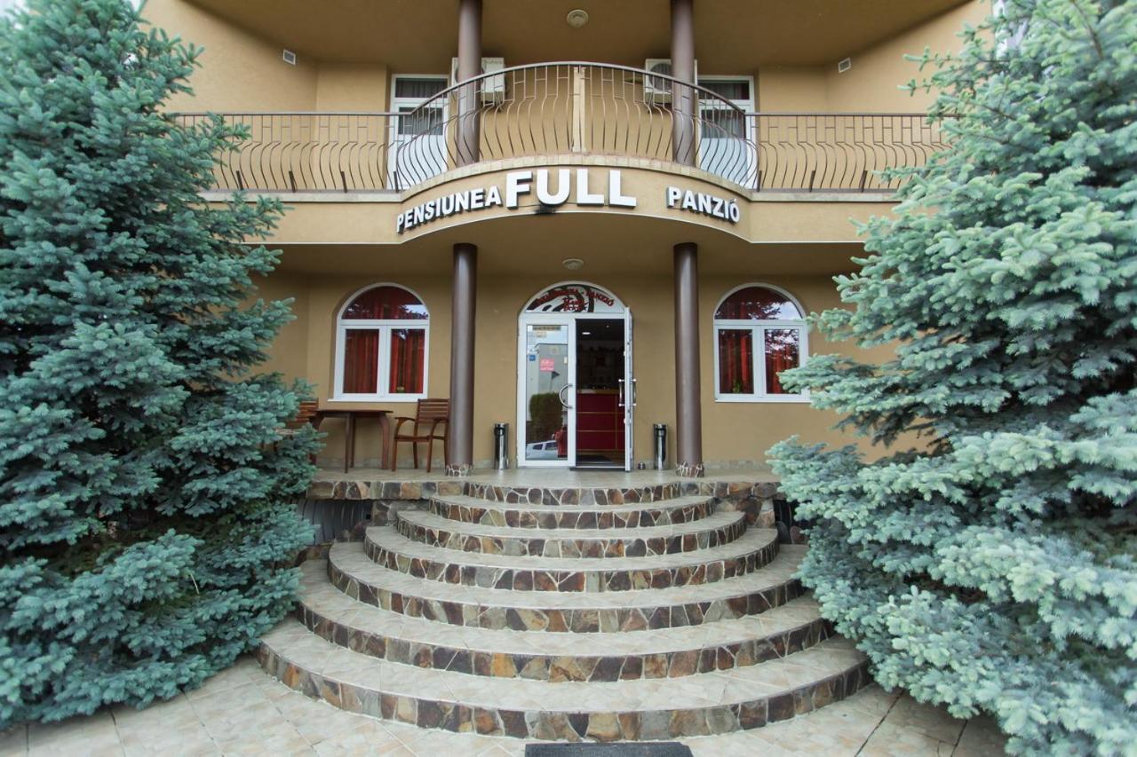 Pensiunea Full Targu Mures Exterior foto