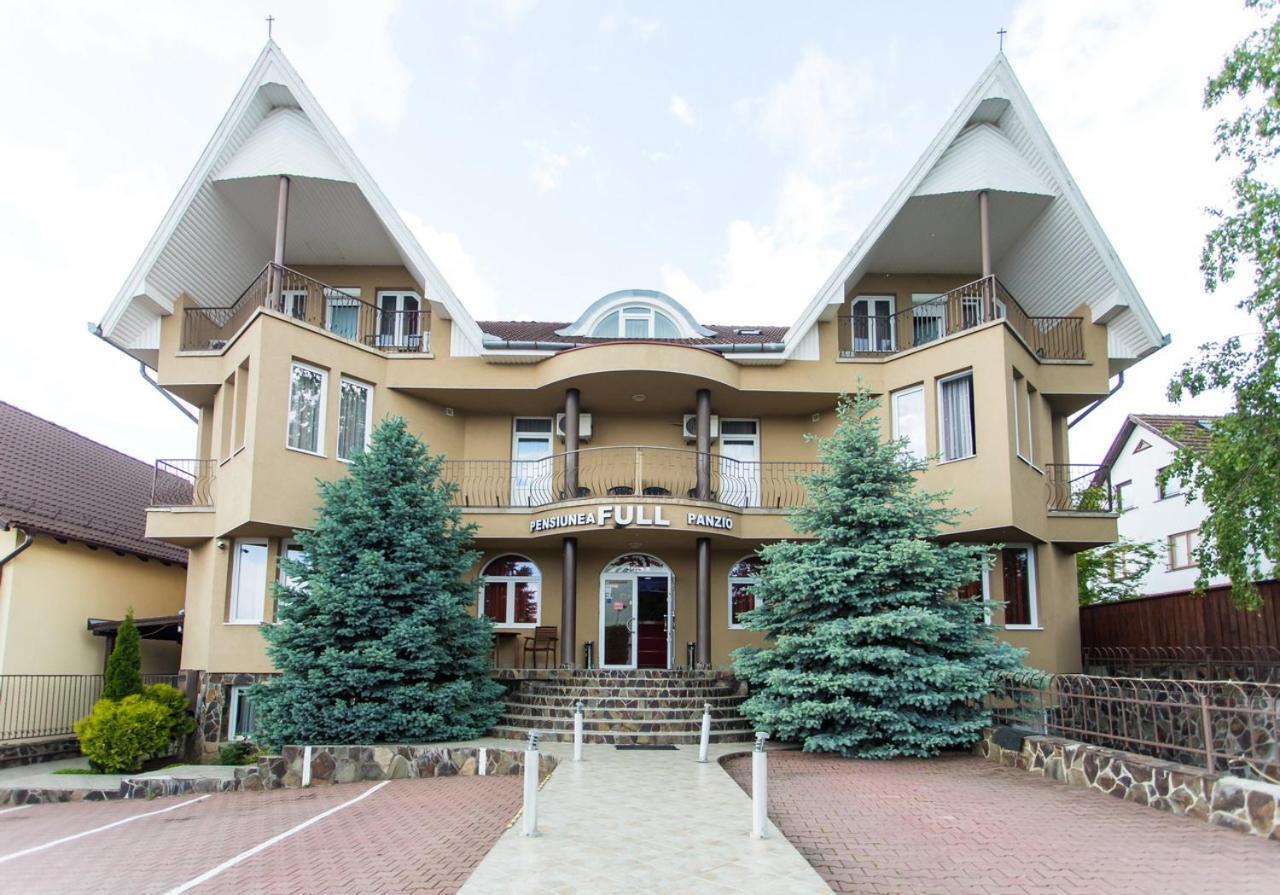 Pensiunea Full Targu Mures Exterior foto